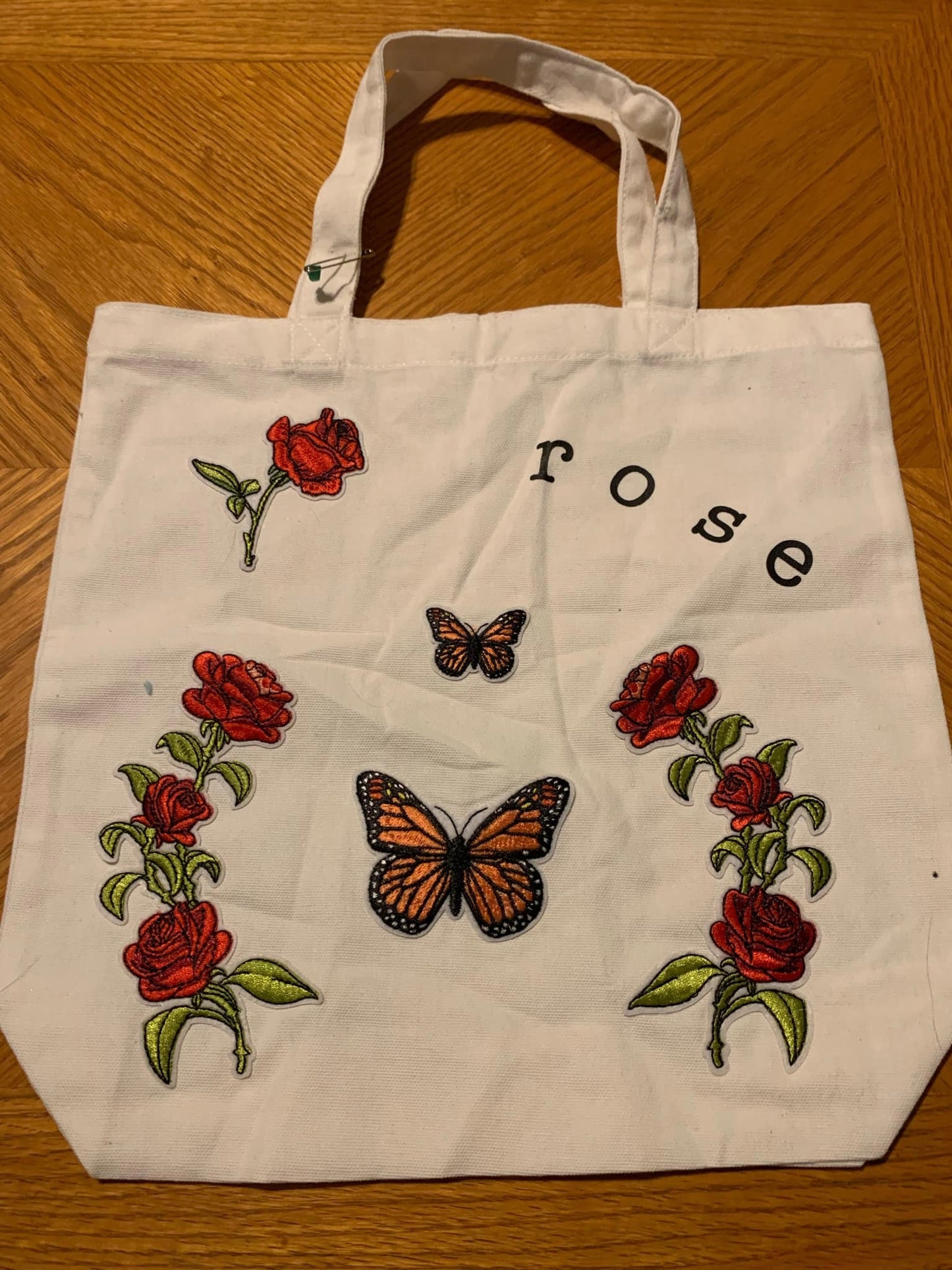 Rose and butterflies tote bag